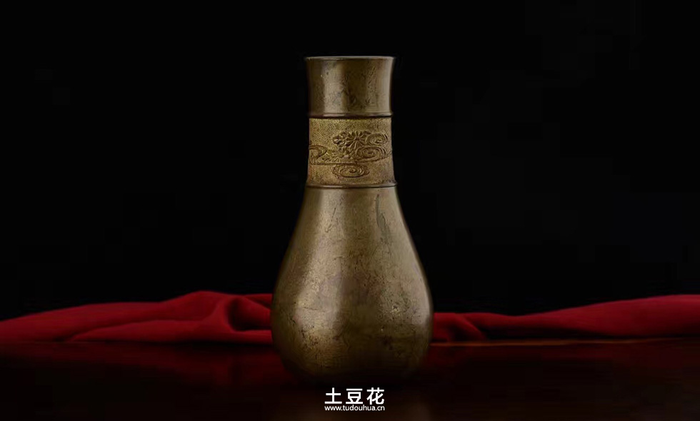 日本回流精品老青铜花瓶 老铜质花瓶